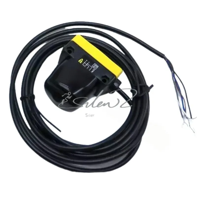 Фотоэлектрический датчик BANNER QS30RRX Photoelectric switch sensor