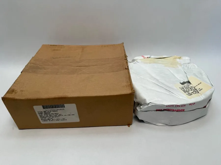 Подшипник SKF 23220 CC/W33 Spherical Roller Bearing 100x180x60.3 mm 23220CCW33 2 — фото лота 1