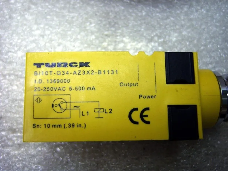 Датчик приближения Turck Proximity Sensor BI10T-Q34-AZ3X2-B1131
