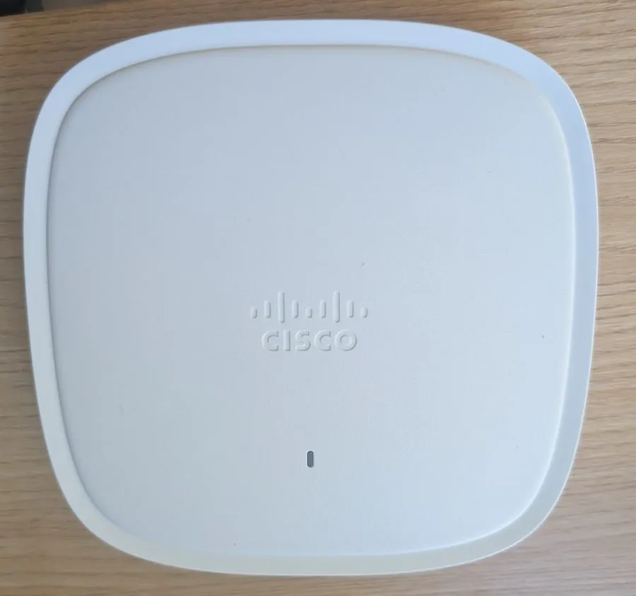 Точка доступа Wi-Fi Cisco C9105AXI-B Catalyst 9105AX Wi-Fi 6 Wireless Access Poi — фото лота 1
