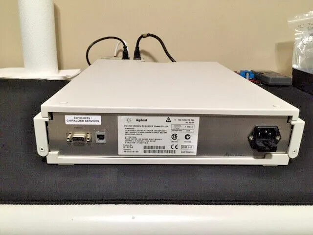 Хроматограф Agilent G1322A HPLC 4-CH Vacuum Degasser — фото лота 4