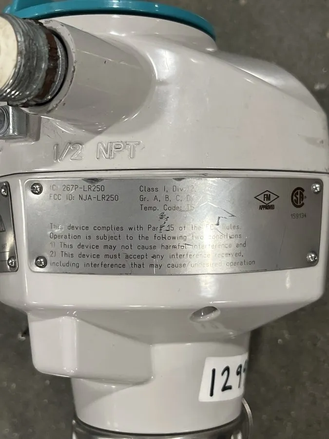 Датчик уровня SIEMENS SITRANS LR250 Radar Level Transmitter 24V 4-20mA NEMA 4X 3 — фото лота 1