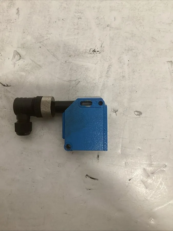 Фотоэлектрический датчик SICK 30V PHOTOELECTRIC SENSOR WS12-3D2430 I-283 — фото лота 3