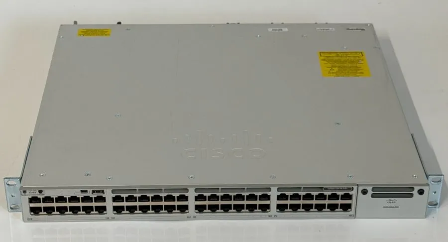 Коммутатор Cisco C9300-48P-A Cisco Catalyst 9300 48-port PoE+ 437W