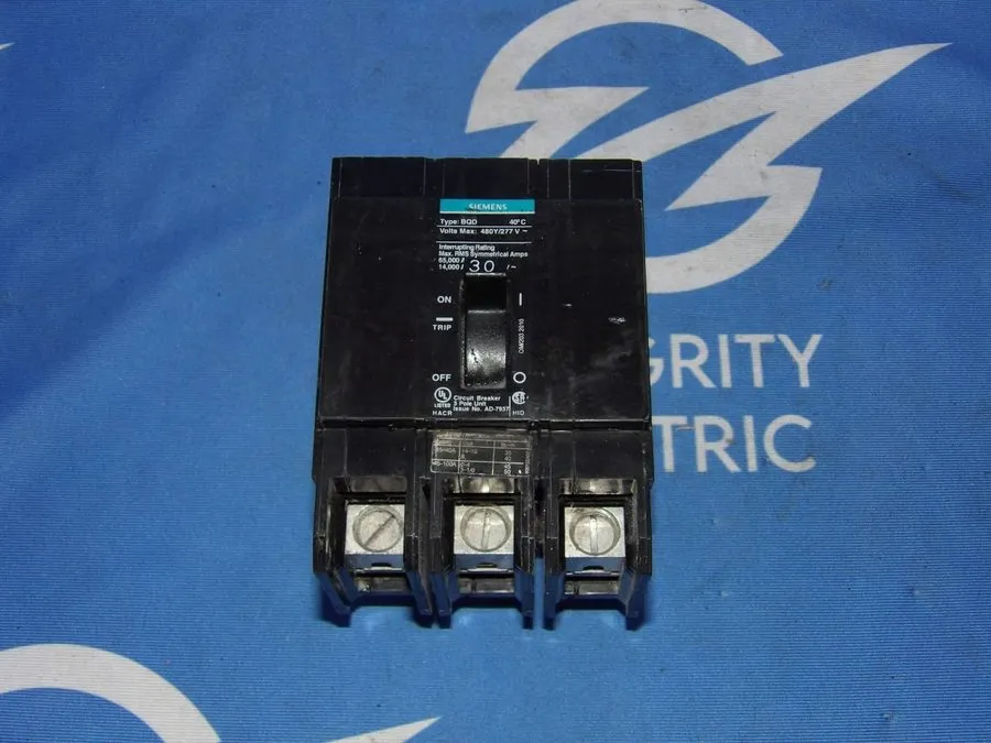 Автоматический выключатель SIEMENS BQD330BP CIRCUIT BREAKER 30A 480V 3P