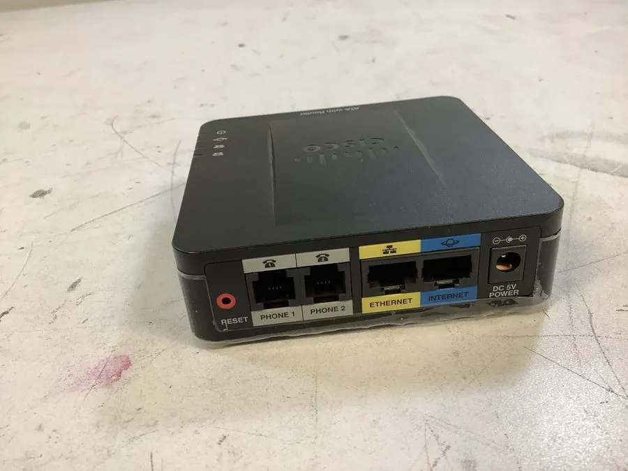 VoIP-шлюз Cisco SPA122 ATA SIP V05 ATA with router