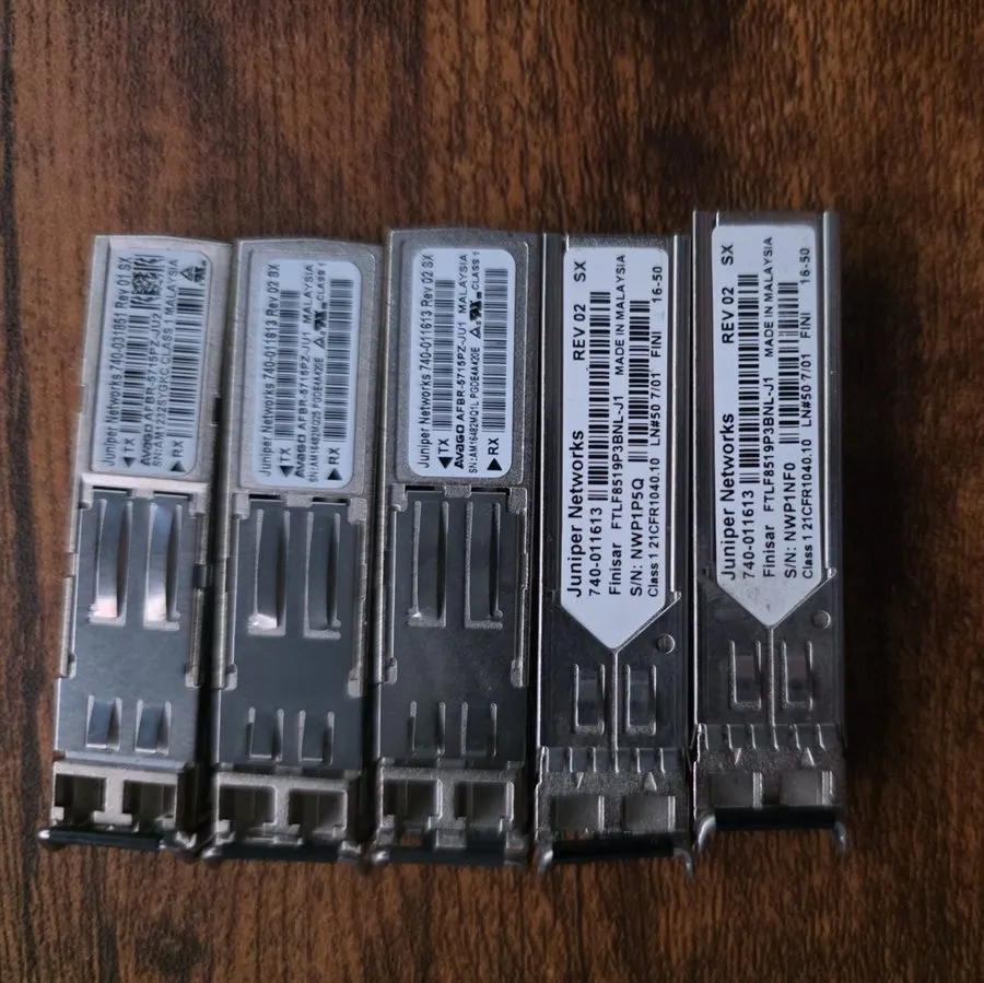 Трансивер Juniper SFP-1GE-SX 1000Base-SX LC Duplex MMF Transceiver 740-031851