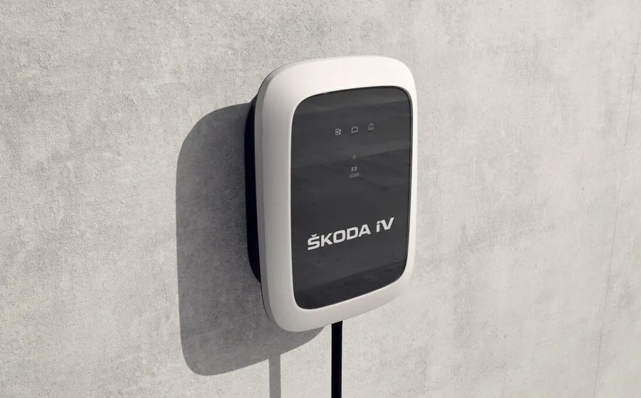 Аккумулятор Skoda iV Charger Connect + Wallbox 5LA915686B — фото лота 1
