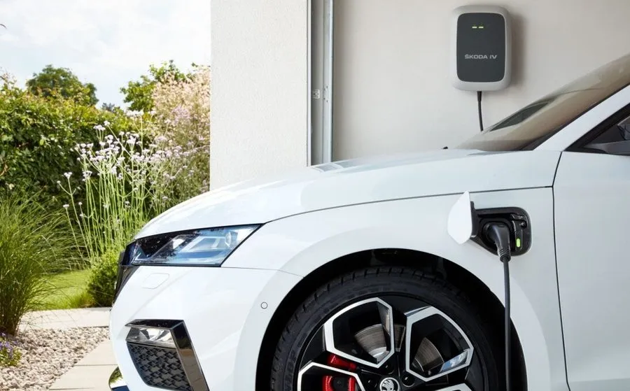 Аккумулятор Skoda iV Charger Connect + Wallbox 5LA915686B — фото лота 2