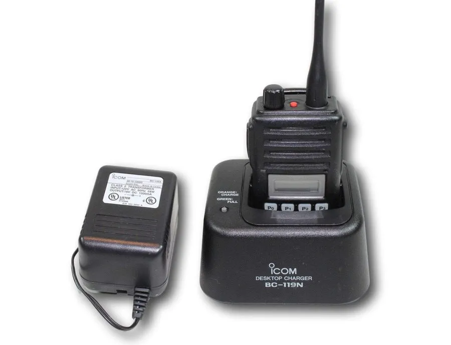 Зарядное устройство ICOM IC-F60V Compact UHF Radio Handset with Charger