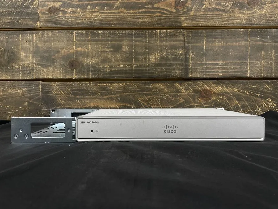 Маршрутизатор Cisco ISR C1111-4P 4-Port Gigabit Ethernet Router Rackmount