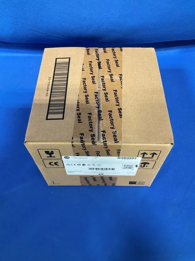 Коммутатор 1783-CMS20DB Allen Bradley Stratix 5200 20 Port Switch