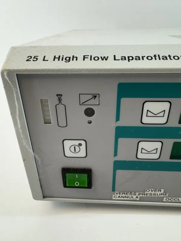 Сервер Conmed Linvatec 25L High Flow C7000A Laparoflator Insufflator 32941 — фото лота 2