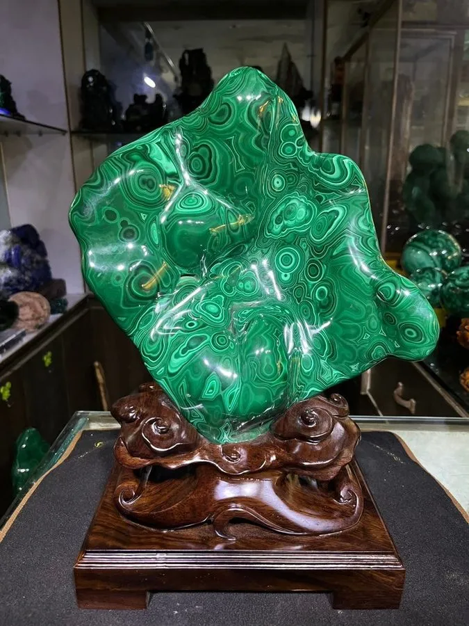 Лабораторный прибор 16.83LB Rare Natural malachite quartz crystal Mineral Specim