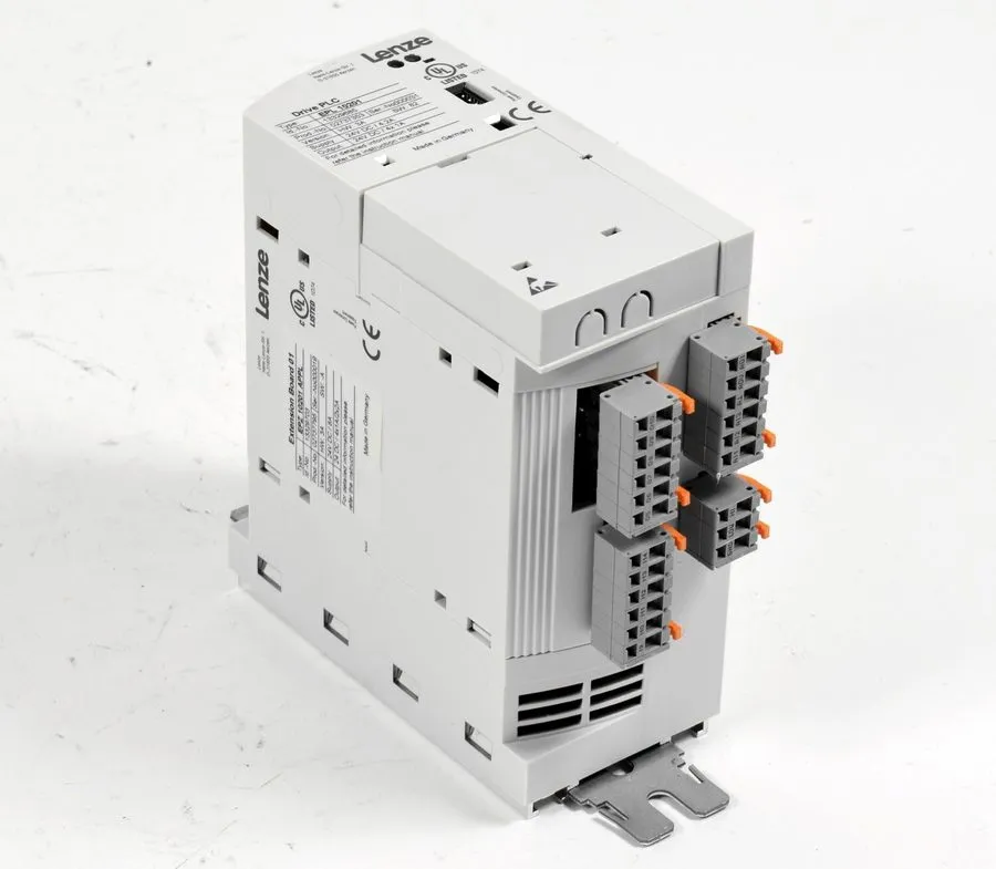 ПЛК LENZE DRIVE PLC BASE UNIT ID:13408978 EPL-10201