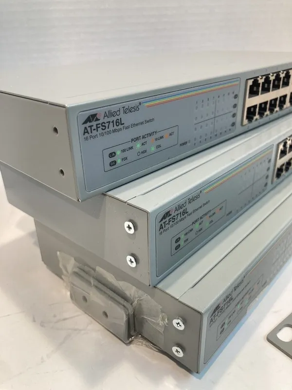 Коммутатор Allied Telesis AT-FS716L 16-port Ethernet Switch 100-240VAC