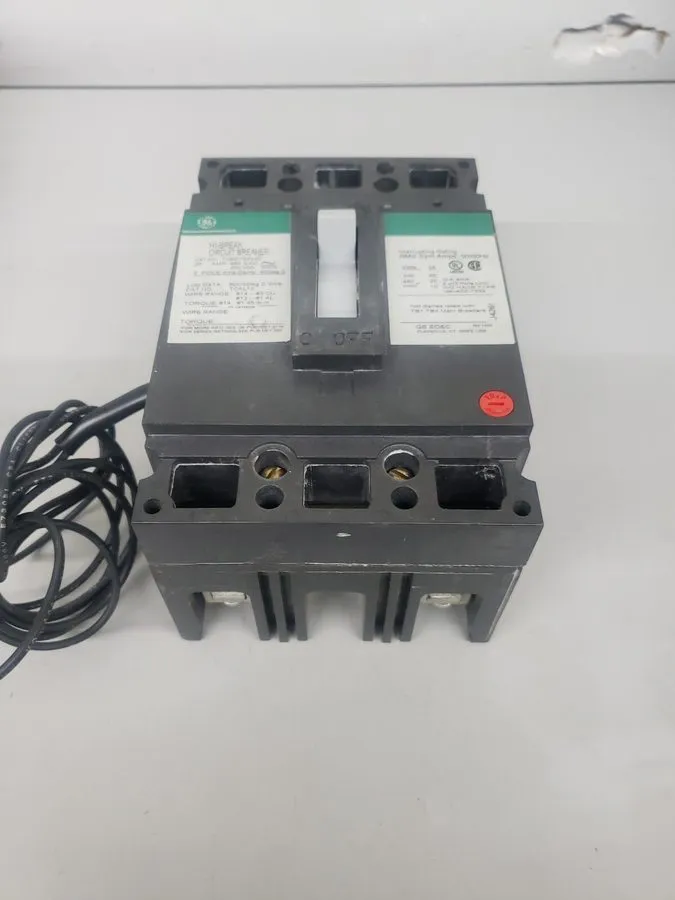 Автоматический выключатель THED124020 General Electric 20A 2P 480V 250VDC Bolt-O
