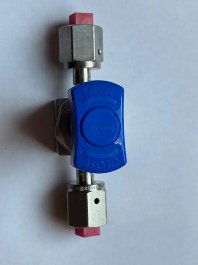Клапан SWAGELOK 316L VIM-VAR UHP DIAPHRAGM SEALED VALVE 6LVV-DPFR4-P1