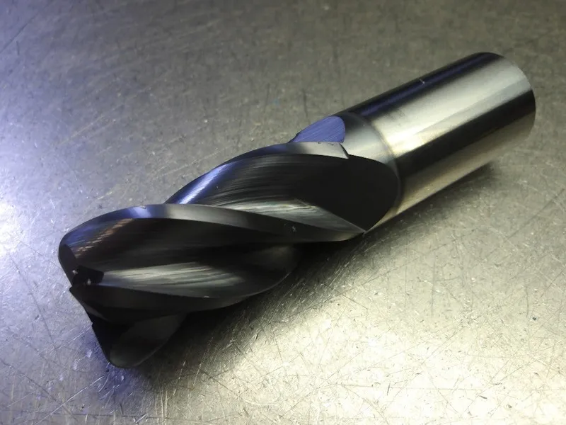 Режущий инструмент Benchmark 1" 4 Flute Carbide Stub CR Endmill .190" R 437S1002