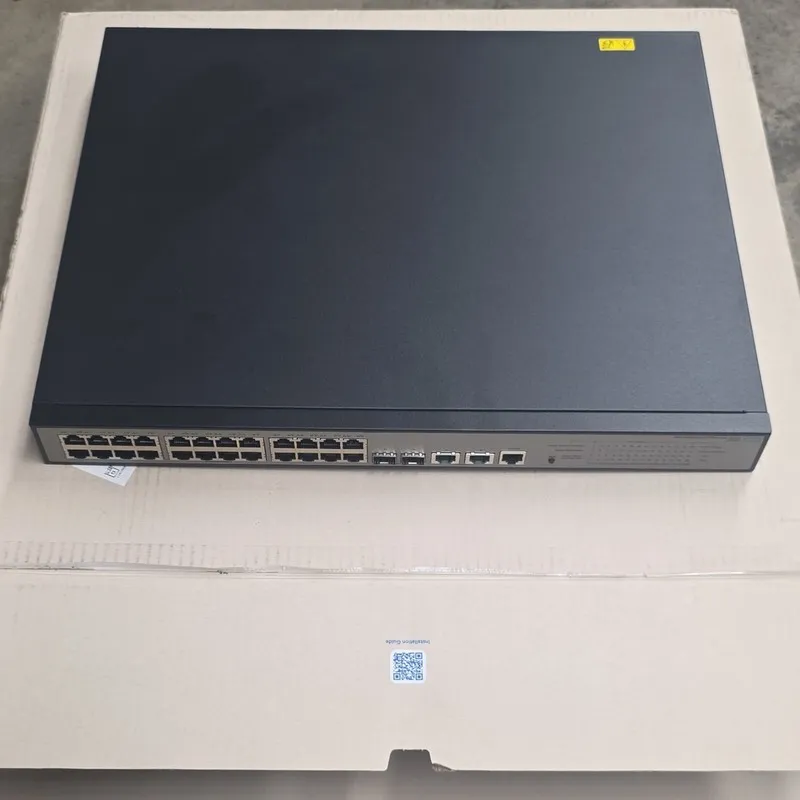 Коммутатор HPE HP 1950-24G-2SFP+-2XGT-PoE+ JG962A 24-Port Gigabit 370W Managed S