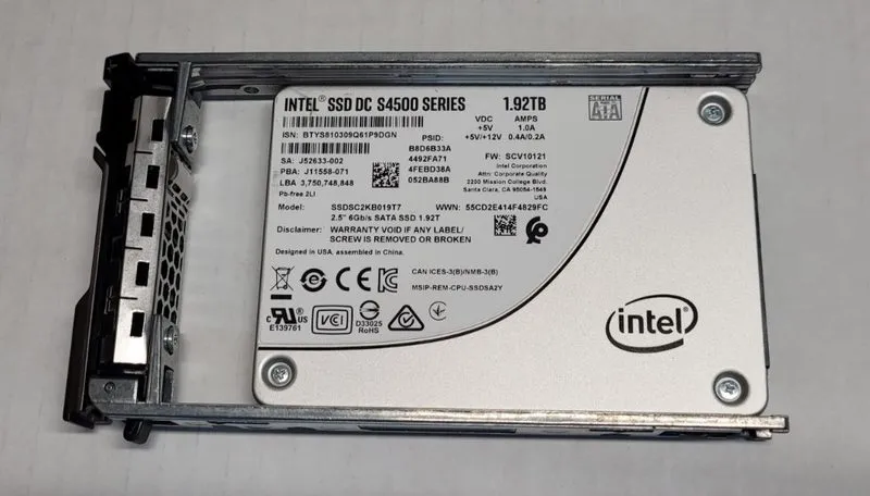 SSD-накопитель Intel DC S4500 Series 1.92TB 6Gbps 2.5 Inch SATA SSD SSDSC2KB019T — фото лота 1