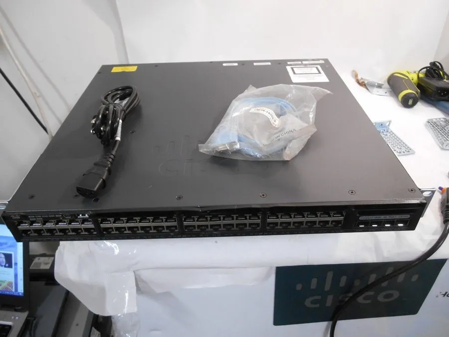 Коммутатор Cisco WS-C3650-48PD L V02 Ports Fully Managed Ethernet Switch (LAN Ba