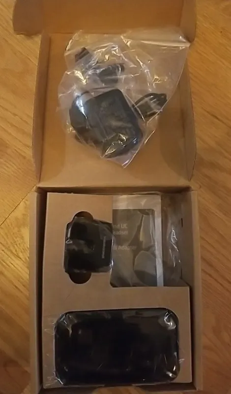 VoIP-шлюз Plantronics Voyager Legend UC B235 USB Bluetooth Headset Black (87670- — фото лота 2