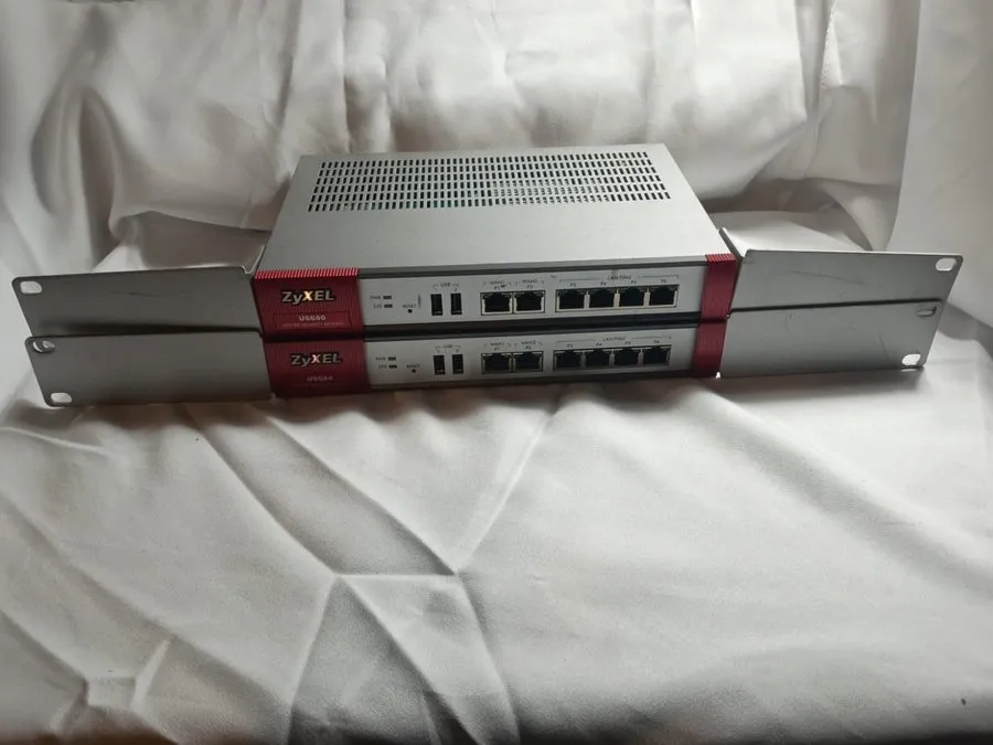 Межсетевой экран ZyXEL USG60 Unified Security Gateway FIREWALL 6 Port Gigabit Et — фото лота 2