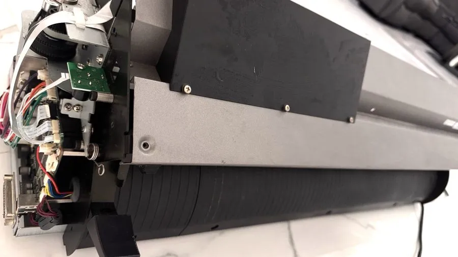 Режущий плоттер Graphtec CE6000-60 Plus Vinyl Cutter No Stand