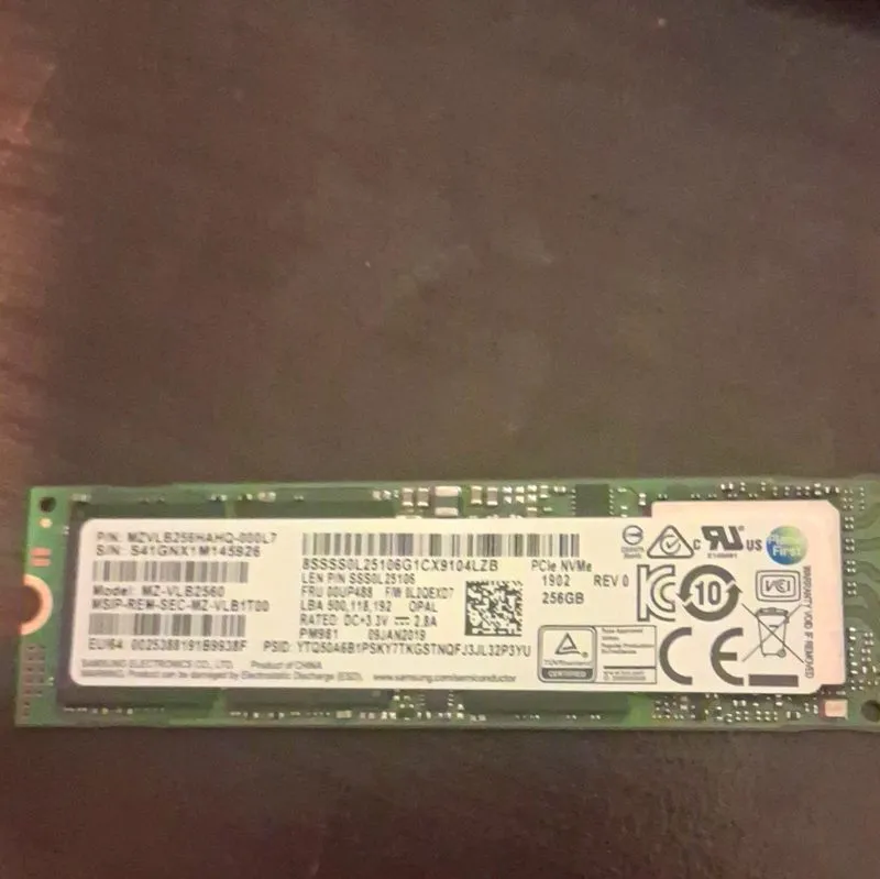SSD-накопитель 512GB NVMe PCIe M.2 2280 SSD Samsung PM981 94% 97% Health