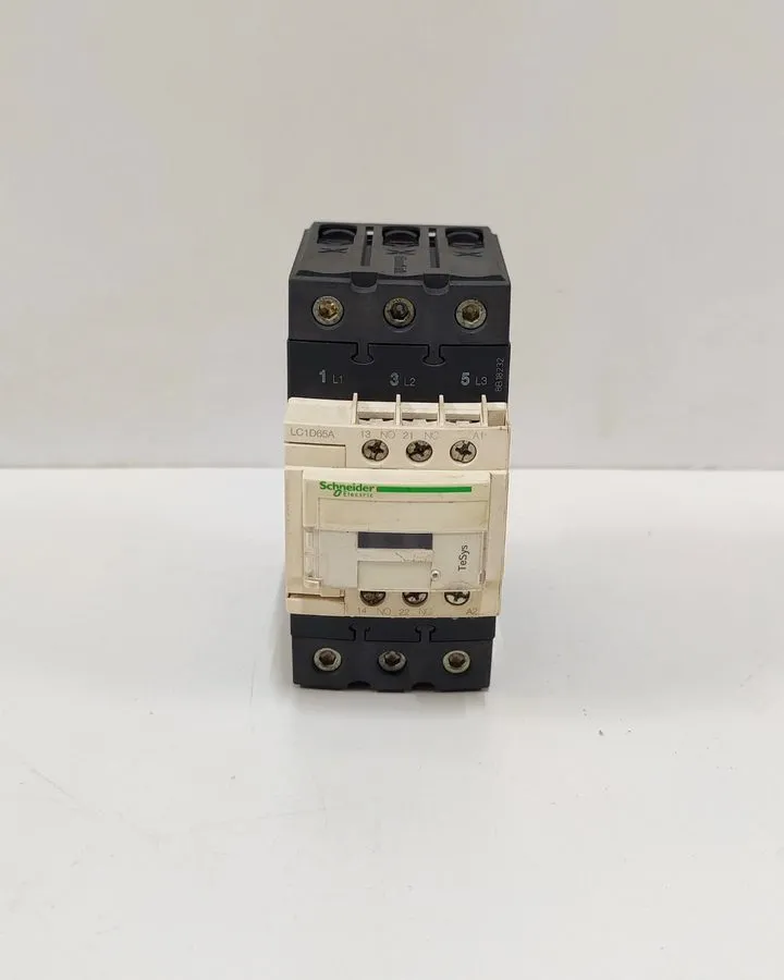 Контактор Schneider LC1D65AM7 TeSys D Magnetic Contactor 65A 220V AC / LC1 D65