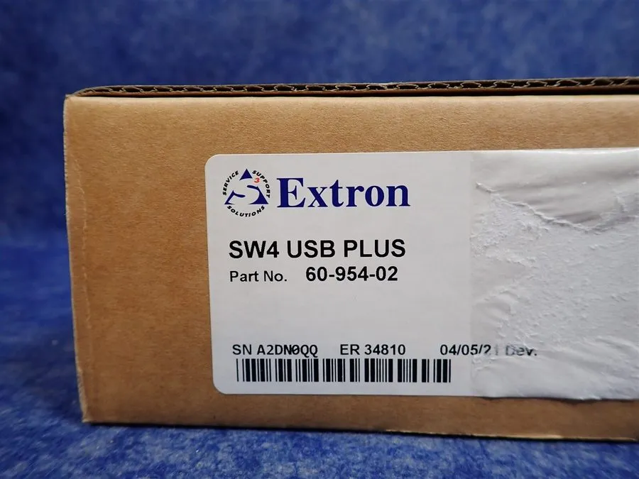 Видеокоммутатор Extron SW4 USB PLUS Four Input USB Switcher with Emulation 60-95