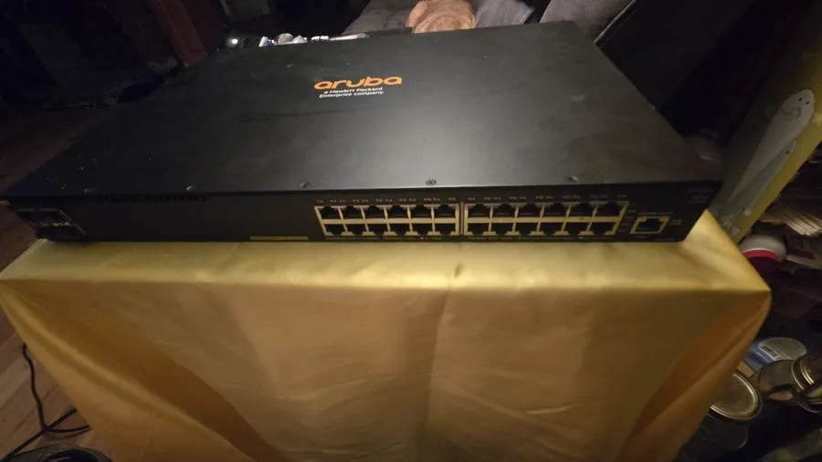 Коммутатор HP Aruba 2540 JL356A 24-Port PoE+ Switch 4x 10Gb SFP+