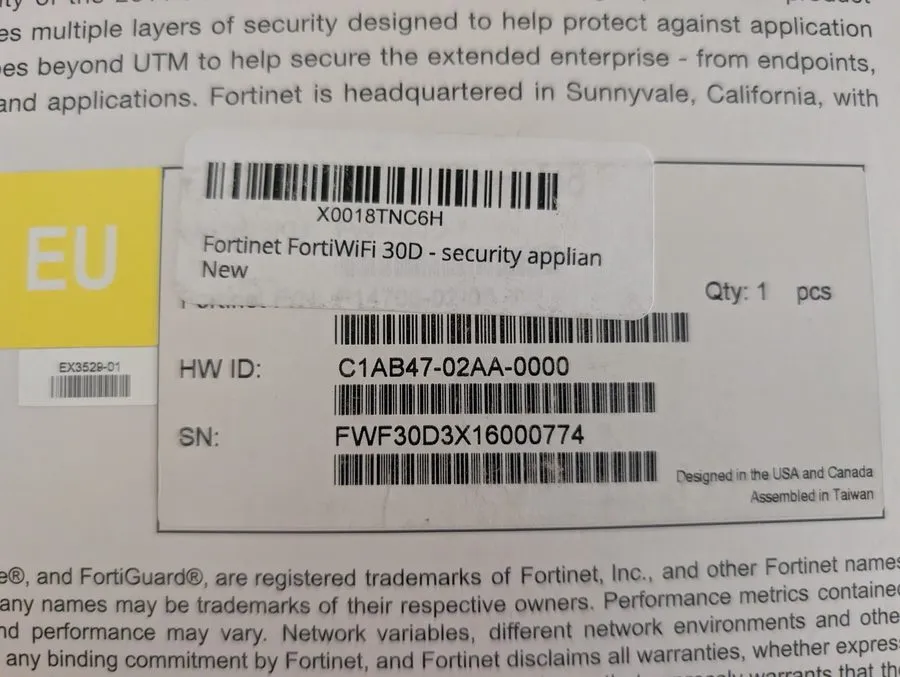 Межсетевой экран Fortinet FortiWiFi 30D Firewall Appliance FWF-30D, New/Sealed, — фото лота 2