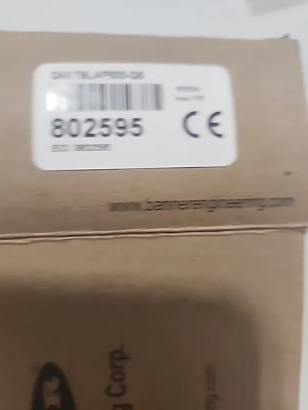 Фотоэлектрический датчик BANNER Q4XTBLAF500-Q8 Photoelectric Sensor 10-30V dc