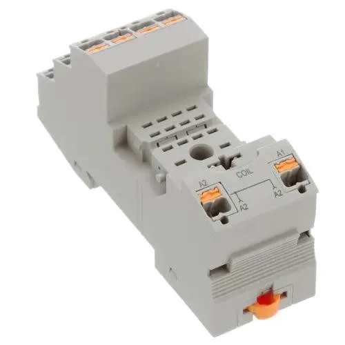 Колодка реле PHOENIX CONTACT relay socket RIF-2-BPT/4x21 2900934 + relay 2903660