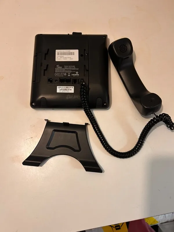 IP-телефон Grandstream GXV3240 Multimedia Android Video IP Phone — фото лота 2