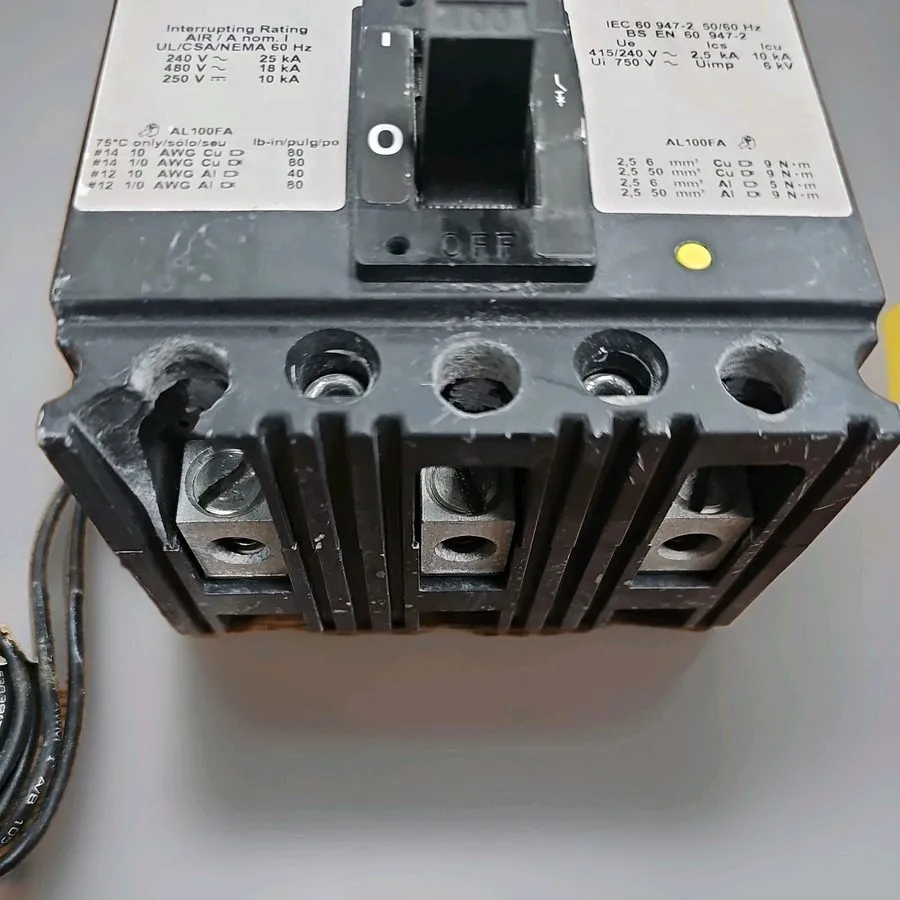 Автоматический выключатель SQUARE D FAL341001021 FAL 3P 480V 100 AMP SHUNT TRIP  — фото лота 2