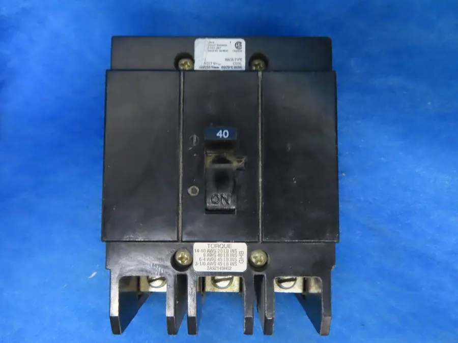 Автоматический выключатель Eaton GHB3040 40 Amp 3 Pole 277/480V GHB Bolt on Circ