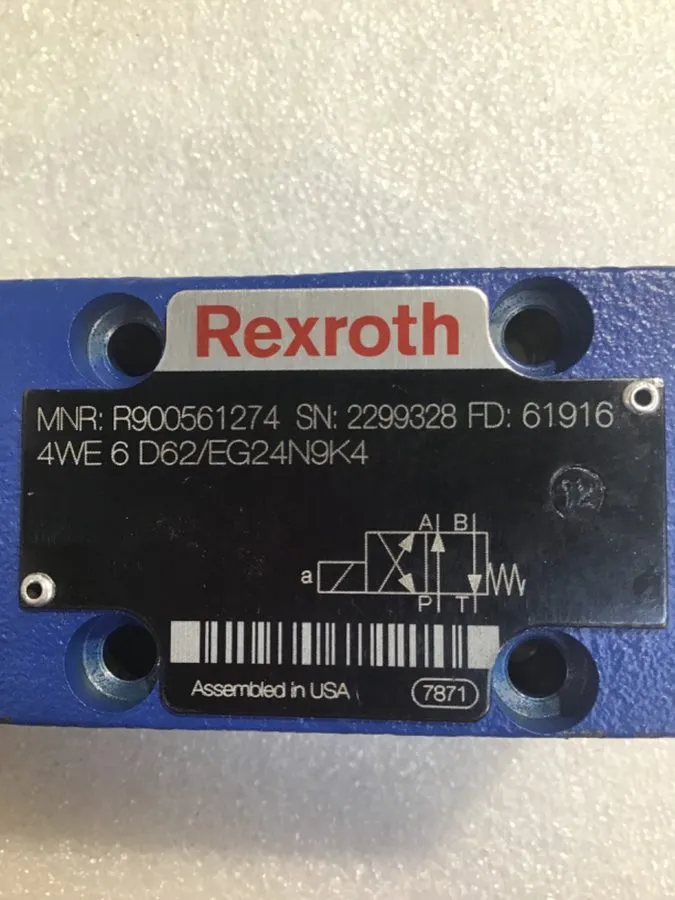 Пневмораспределитель Rexroth R900561274 24 VDC 124 A Hyrdaulic Directional Contr