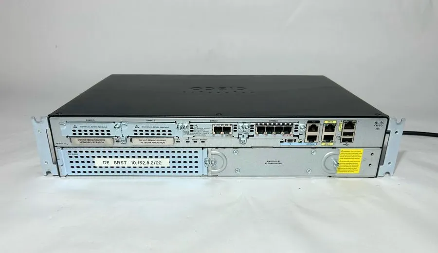 Коммутатор Cisco 2911/K9 ISR Router VIC3-2FXS/DID VIC2-4FXO Voice Modules PWR-29
