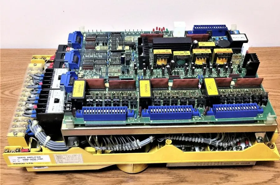 Сервоусилитель Fanuc Spindle Drive A06B-6058-H301 A16B-1100-0220 #104B100PR2