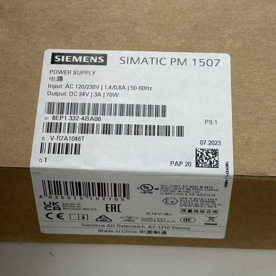 Блок питания SIEMENS 6EP1331-5BA10 SITOP 24 VDC 1.3A POWER SUPPLY
