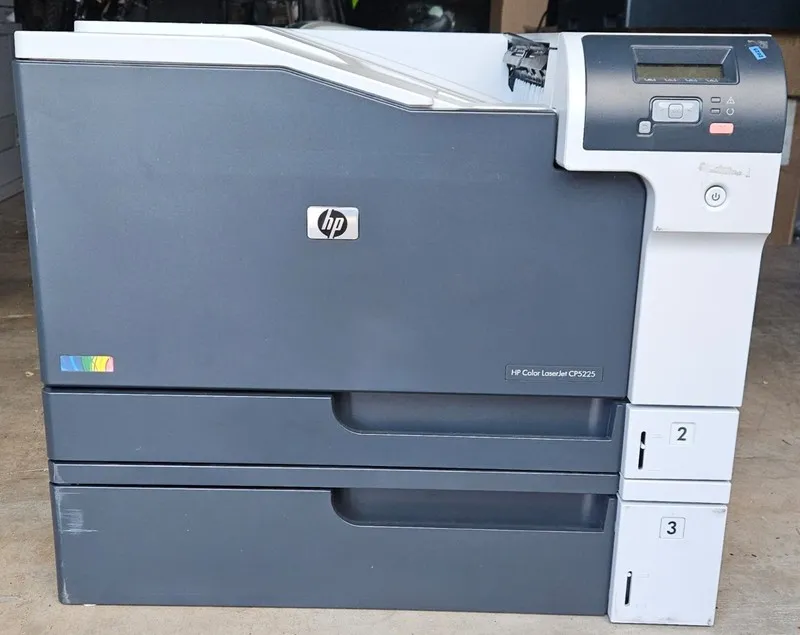 Лазерный принтер HP Color LaserJet CP5225dn Color Laser Printer . Needs Toner