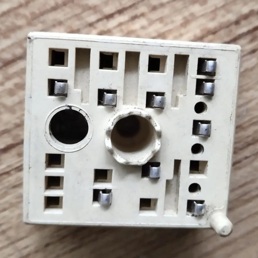 Силовой модуль 1PC SKIIP04NAD12V1 SEMIKRON MODULE