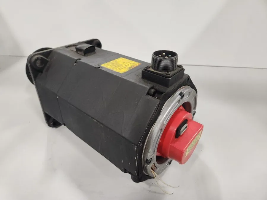 Серводвигатель Fanuc GE A06B-0142-B076#7000 a12/2000 AC Servo Motor 186 V 2.1 kW