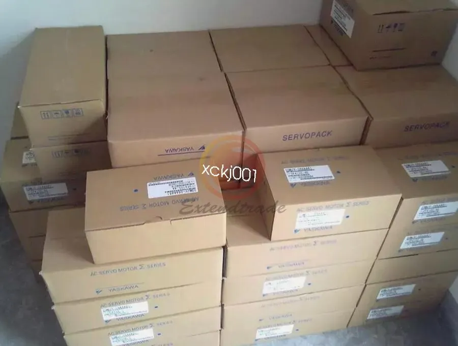 Сервопривод Yaskawa SGDV-120D01A002000 Servo Drive