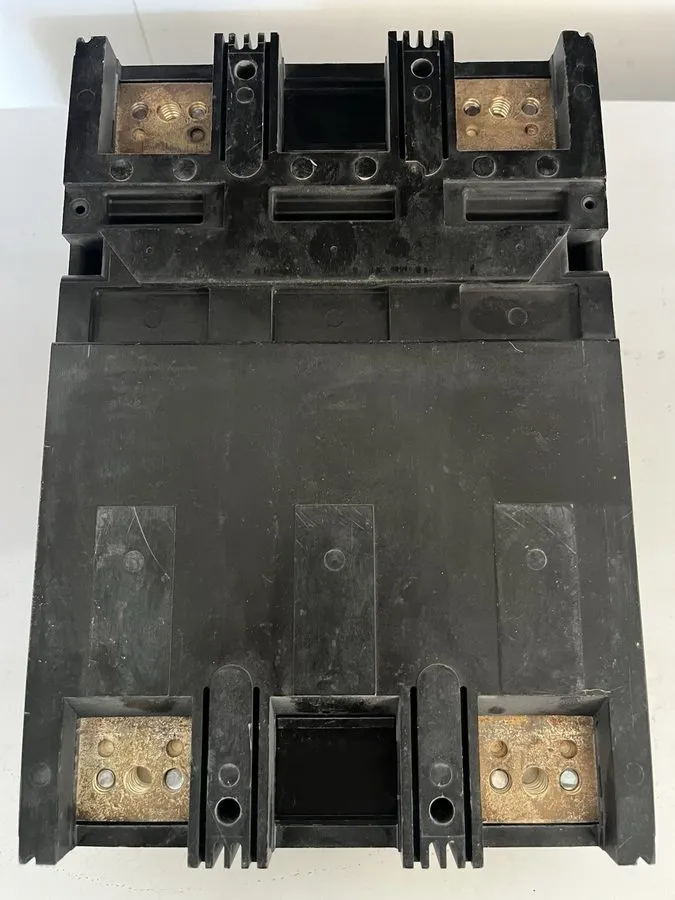 Автоматический выключатель Siemens JXD22B400 400A 2-Pole 240V Sentron Series Cir