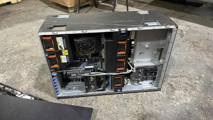 Сервер Dell PowerEdge 2900 Intel Xeon HZYMH XYVG4 Tower Server — фото лота 2