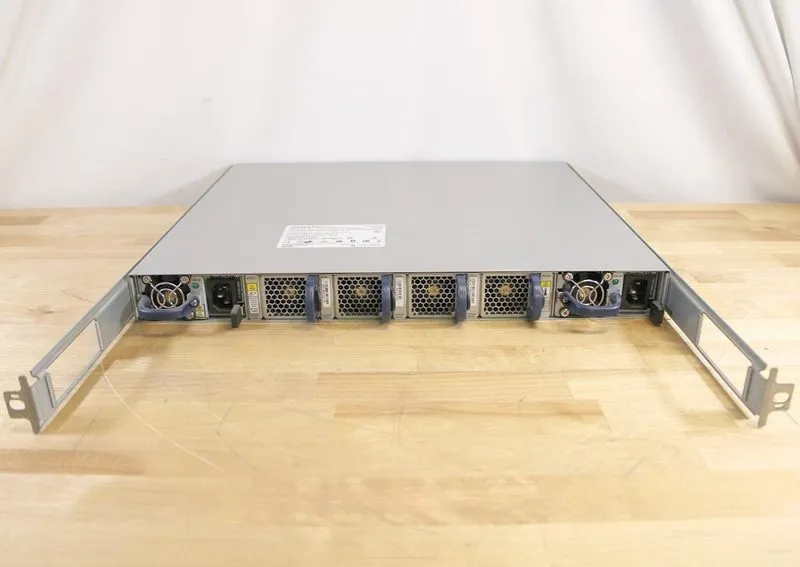 Коммутатор DCS-7150S-24 Arista 24-Port 10G SFP+ Switch B020 — фото лота 3